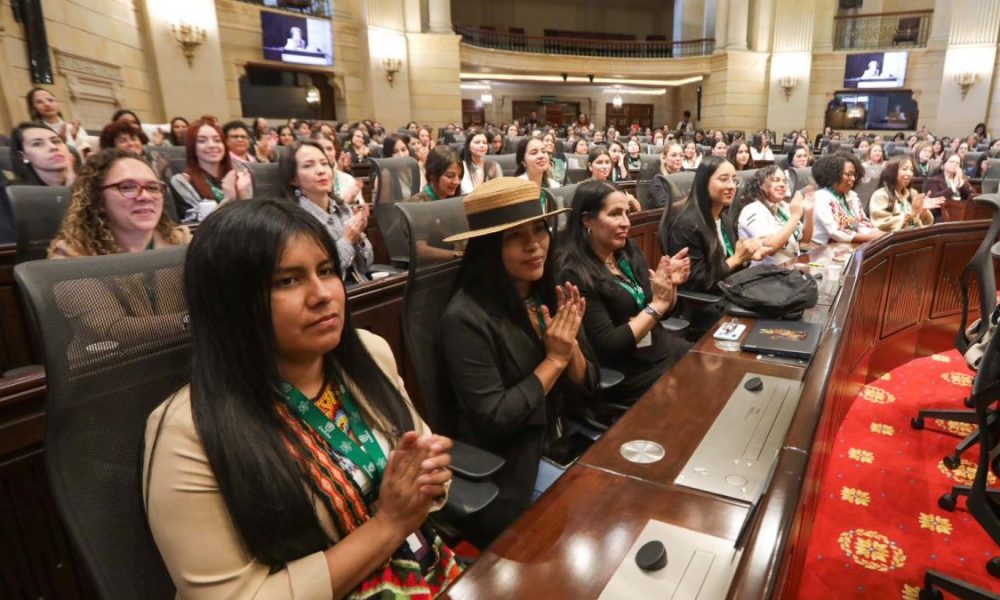 Investigadoras Colombianas Se Tomaron El Congreso De La República Para ...